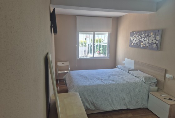 Venta - Apartamento / Piso -
Torrevieja - Miramar - Torre Del Moro