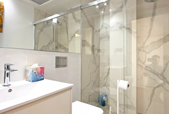 Herverkoop - Vrijstaande Villa -
Orihuela Costa - Villamartín