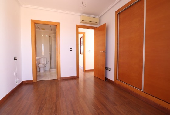 Herverkoop - Appartement / Flat -
Formentera del Segura - Formentera - Village