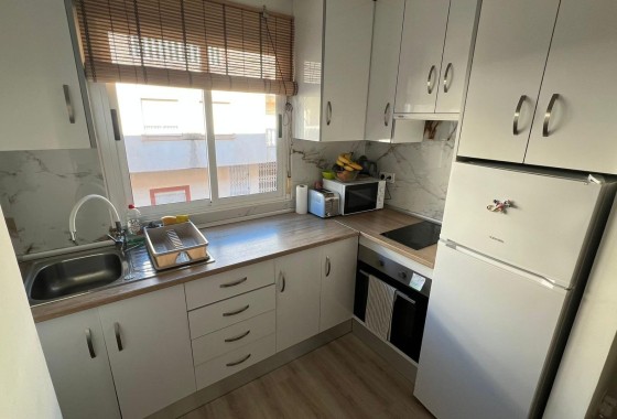 Herverkoop - Appartement / Flat -
Torrevieja - Centro