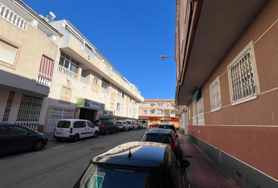 Herverkoop - Appartement / Flat -
Torrevieja - Centro