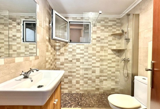 Herverkoop - Appartement / Flat -
Torrevieja - Acequion