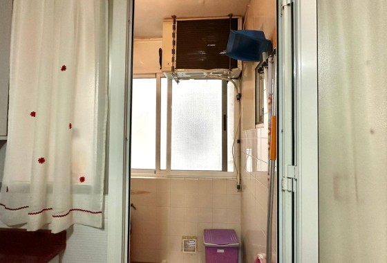 Herverkoop - Appartement / Flat -
Torrevieja - Acequion