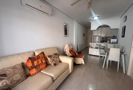 Sprzedaż - Apartament / Mieszkanie -
Almoradí