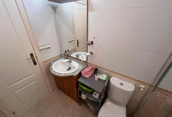 Sprzedaż - Apartament / Mieszkanie -
Almoradí