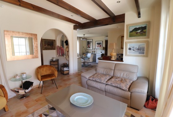 Herverkoop - Vrijstaande Villa -
Fortuna - LAS KALENDAS