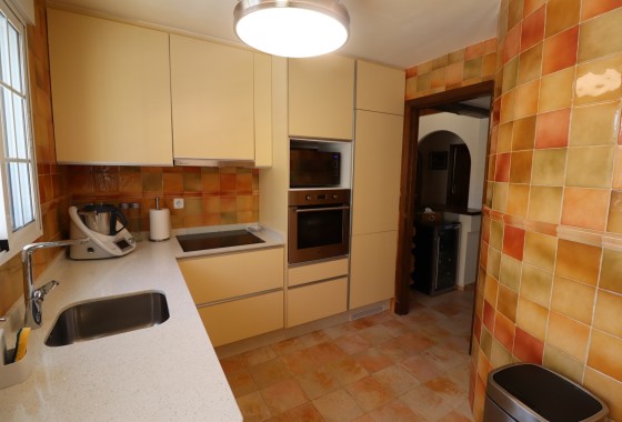 Herverkoop - Vrijstaande Villa -
Fortuna - LAS KALENDAS