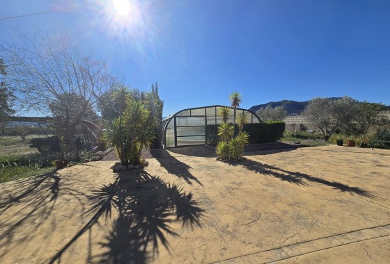 Resale - Detached Villa -
Sax - SAX