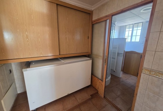 Resale - Detached Villa -
Sax - SAX