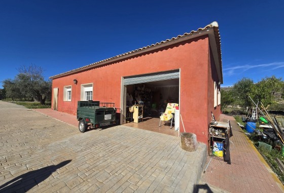 Resale - Detached Villa -
Sax - SAX