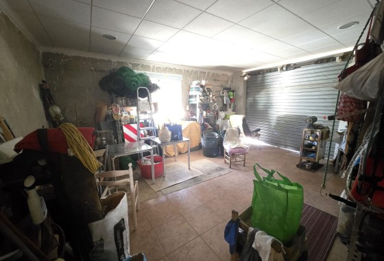 Resale - Detached Villa -
Sax - SAX
