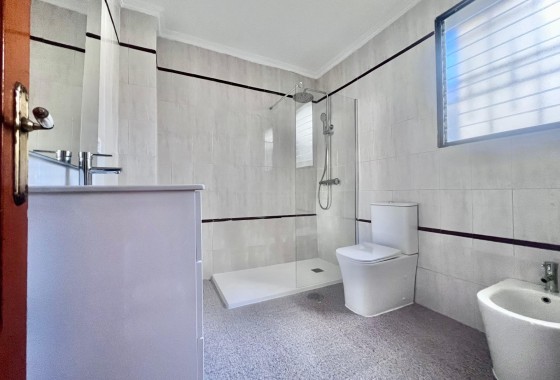 Herverkoop - Appartement / Flat -
Pilar de la Horadada - Zona Pueblo