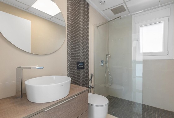 Herverkoop - Vrijstaande Villa -
Rojales - Pueblo bravo