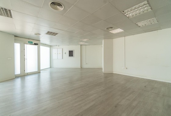 Alquiler a largo plazo - Comercial -
Orihuela Costa - Playa Flamenca