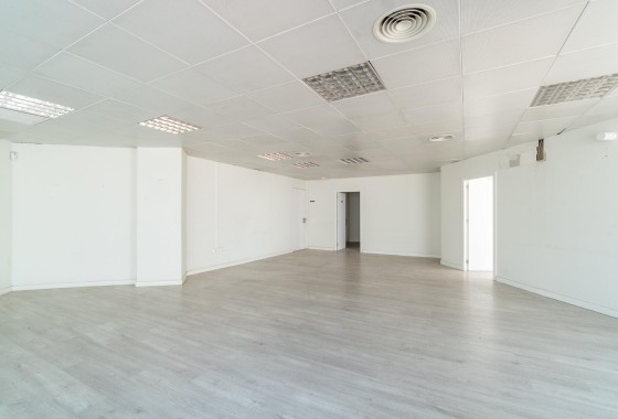 Alquiler a largo plazo - Comercial -
Orihuela Costa - Playa Flamenca