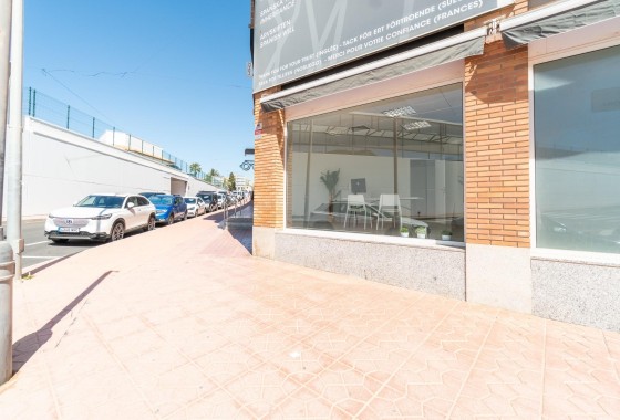 Alquiler a largo plazo - Comercial -
Orihuela Costa - Playa Flamenca