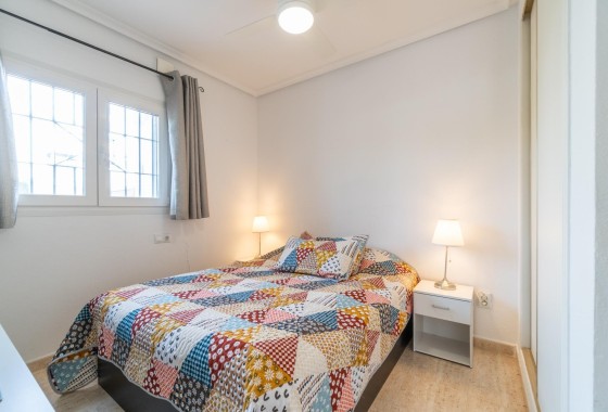 Herverkoop - Villa -
Orihuela Costa - Zeniamar-Horizonte-La Campana