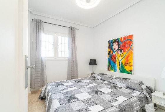 Herverkoop - Villa -
Orihuela Costa - Zeniamar-Horizonte-La Campana