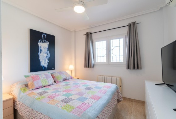 Herverkoop - Villa -
Orihuela Costa - Zeniamar-Horizonte-La Campana