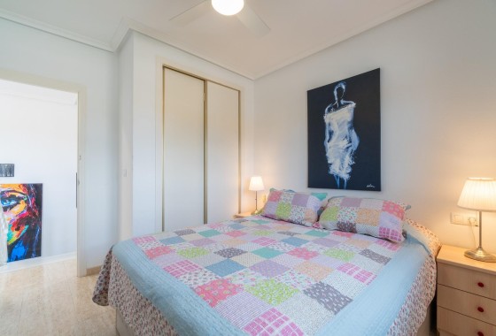 Herverkoop - Villa -
Orihuela Costa - Zeniamar-Horizonte-La Campana