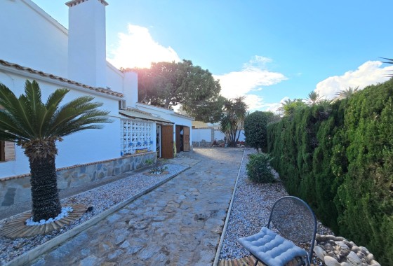 Venta - Villa - Independiente -
Orihuela Costa * - Cabo Roig *