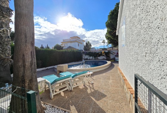 Venta - Villa - Independiente -
Orihuela Costa * - Cabo Roig *