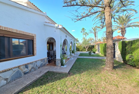 Venta - Villa - Independiente -
Orihuela Costa * - Cabo Roig *