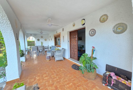 Venta - Villa - Independiente -
Orihuela Costa * - Cabo Roig *