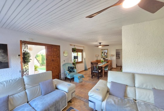 Venta - Villa - Independiente -
Orihuela Costa * - Cabo Roig *