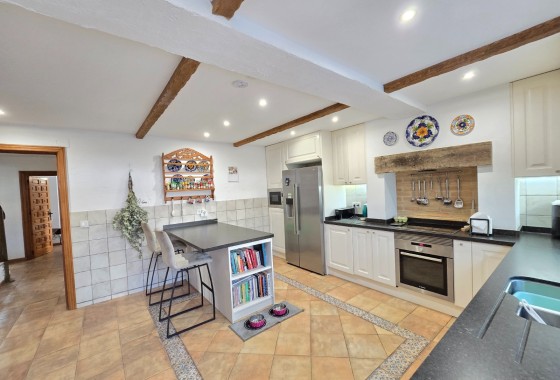 Venta - Villa - Independiente -
Orihuela Costa * - Cabo Roig *