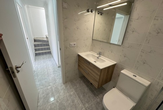 Resale - Stadthaus -
Torrevieja - Los Frutales