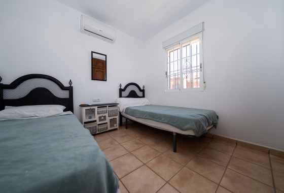 Herverkoop - Vrijstaande Villa -
Playa Flamenca - Sportcentre