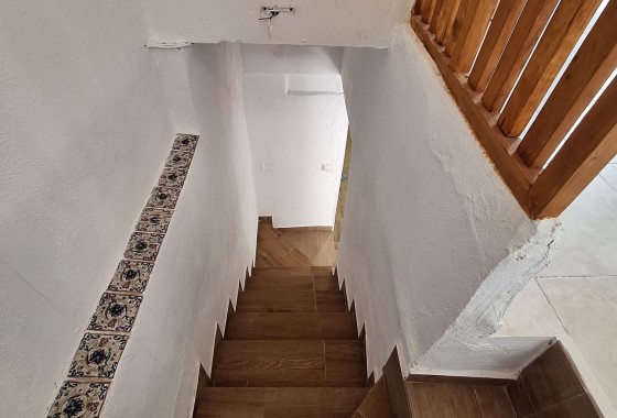 Venta - Casa de pueblo -
SAX