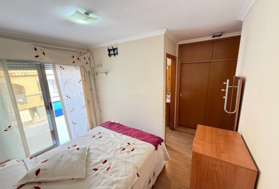 Revente - Appartement -
Torrevieja - Playa de los Locos