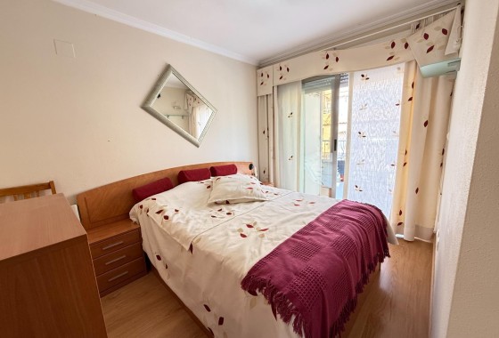 Revente - Appartement -
Torrevieja - Playa de los Locos