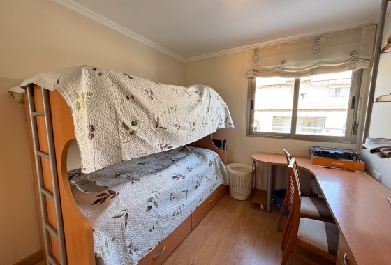 Revente - Appartement -
Torrevieja - Playa de los Locos