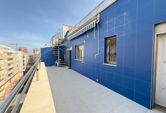 Revente - Appartement -
Torrevieja - Playa de los Locos