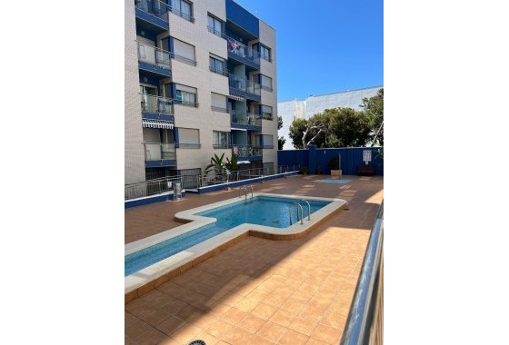 Revente - Appartement -
Torrevieja - Playa de los Locos