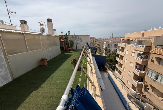 Revente - Appartement -
Torrevieja - Playa de los Locos