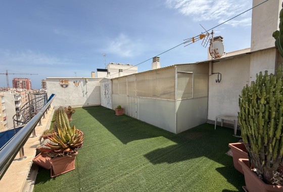 Revente - Appartement -
Torrevieja - Playa de los Locos