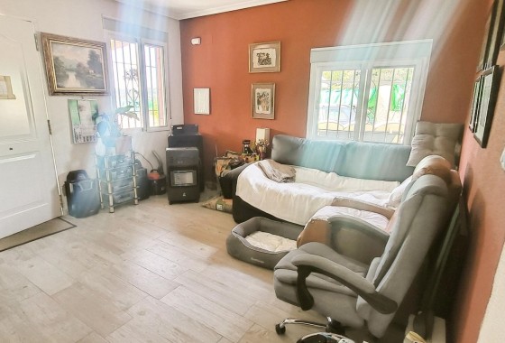 Sale - Finca Country Property -
Monóvar