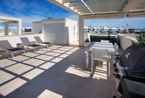 Venta - Apartamento / Piso -
Guardamar del Segura - El Raso