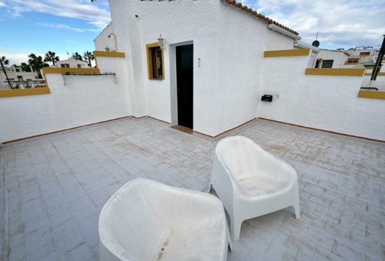 Venta - Casa de pueblo -
Orihuela - Desamparados - Hurchillo - Torremendo