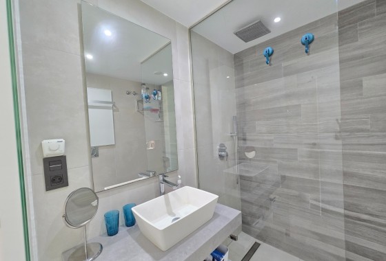 Venta - Apartamento / Piso -
Orihuela Costa * - Punta Prima *