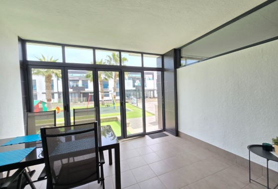 Venta - Apartamento / Piso -
Orihuela Costa * - Punta Prima *