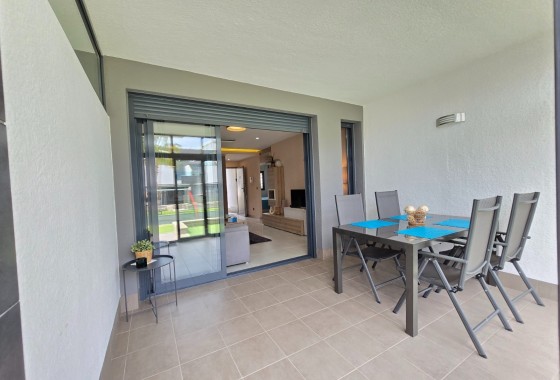 Venta - Apartamento / Piso -
Orihuela Costa * - Punta Prima *