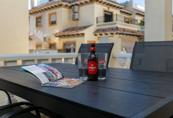 Sprzedaż - Willa w zabudowie bliźniaczej -
Playa Flamenca