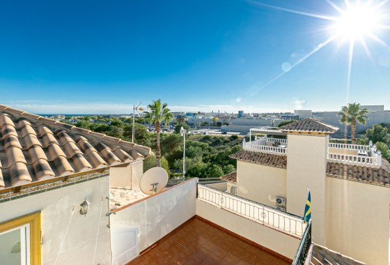 Sprzedaż - Willa w zabudowie bliźniaczej -
Playa Flamenca