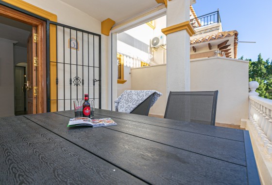 Sprzedaż - Willa w zabudowie bliźniaczej -
Playa Flamenca