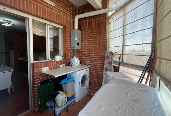 Resale - Wohnung / Appartement -
Algorfa